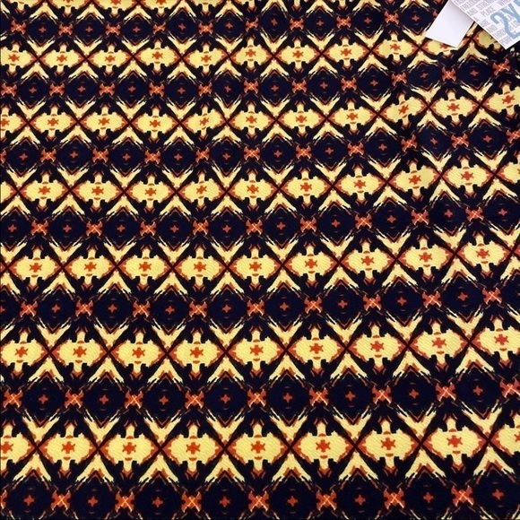 Lularoe‎ Cassie Skirt - Picture 2 of 5